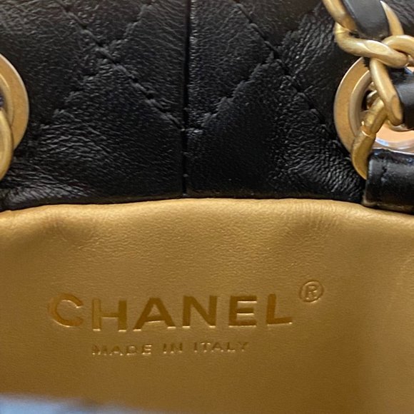 Mini Chanel 22S Bucket Bag Pearl Crush - Picture 13 of 16